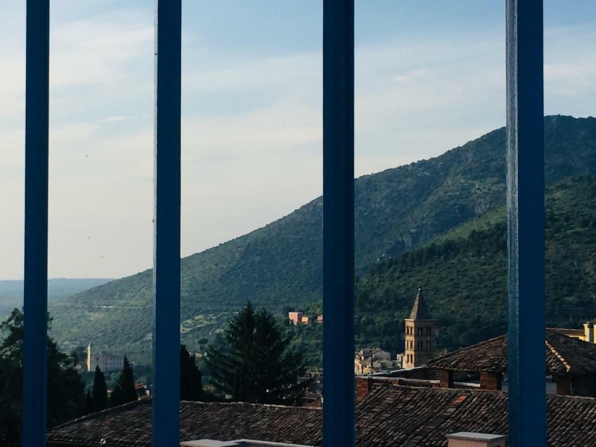 La Suite Tivoli Luaran gambar