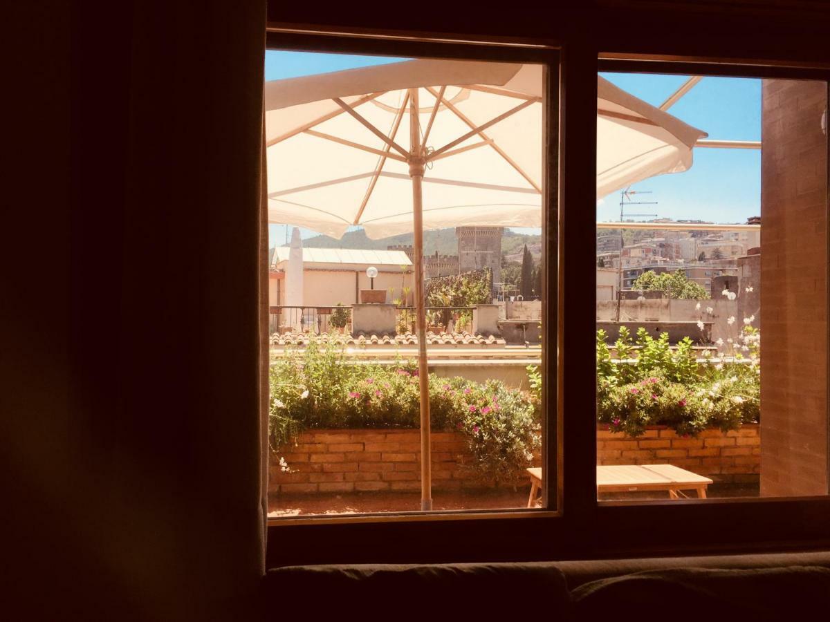 La Suite Tivoli Luaran gambar