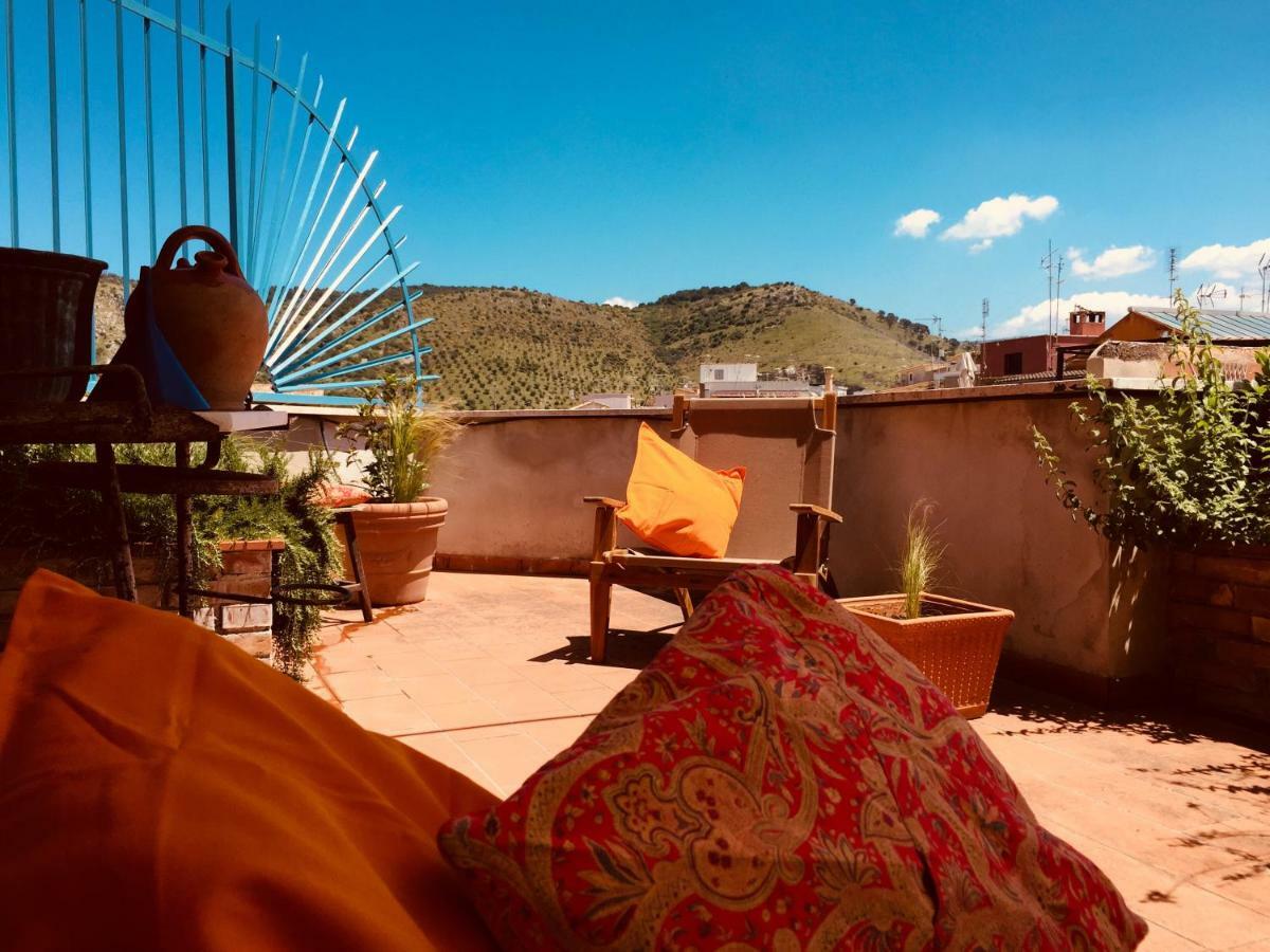 La Suite Tivoli Luaran gambar